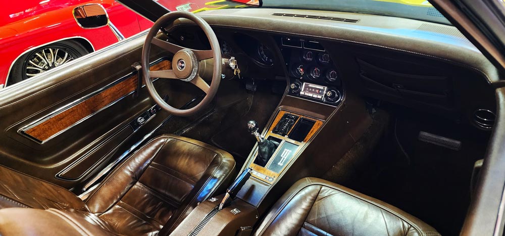 76 Corvette 48 JPG 76 Corvette 48 JPG